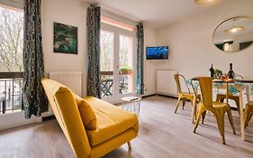 Tout Confort ! Climatisation, Centre-Ville, Parking, Terrasse, Wifi, Netflix