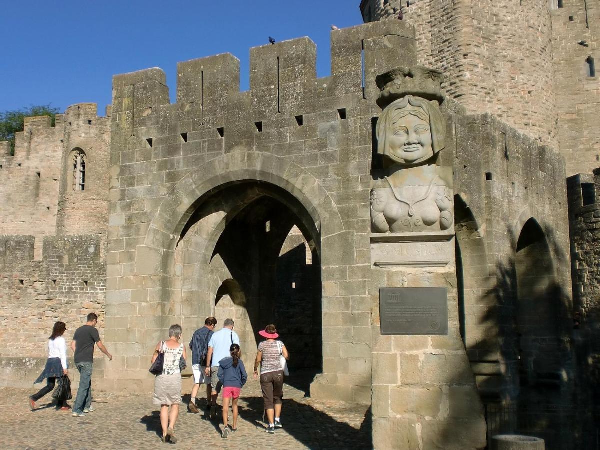 Tout Confort ! Climatisation, Centre-Ville, Parking, Terrasse, Wifi, Netflix Carcassonne Extérieur photo